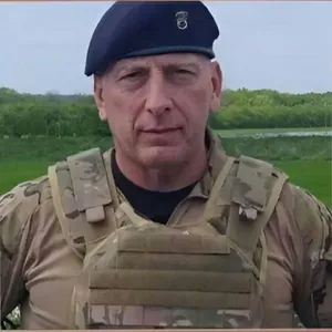 Фото: Ребар Дэниел Бернард (Daniel Bernard Rebar)