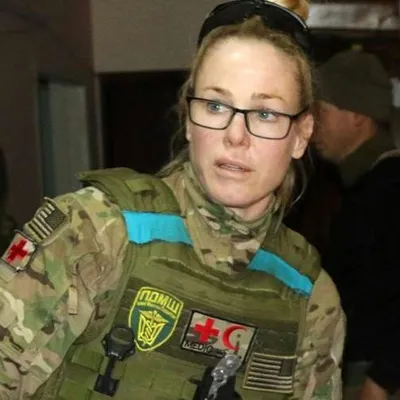 Photo: Myulli Dzhennifer Enn (Jennifer Anne Mullee)